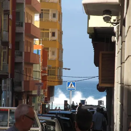 With Small Balcony Appartement *