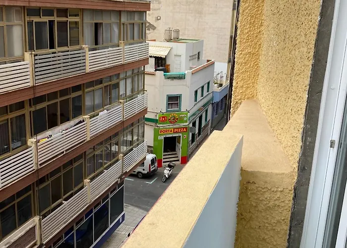 Апартаменты With Small Balcony