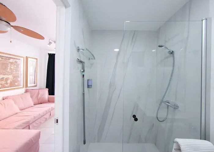 With Small Balcony * Лас-Пальмас-де-Гран-Канария